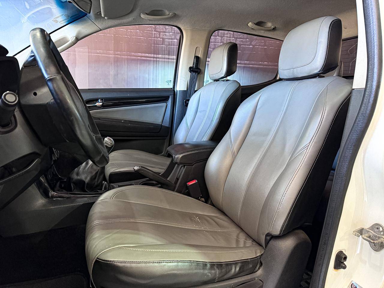 CHEVROLET S10
