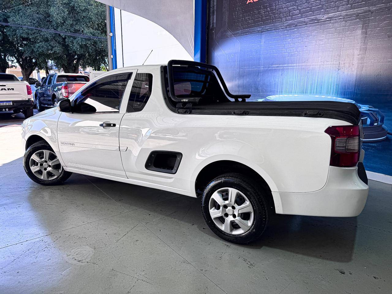 CHEVROLET MONTANA