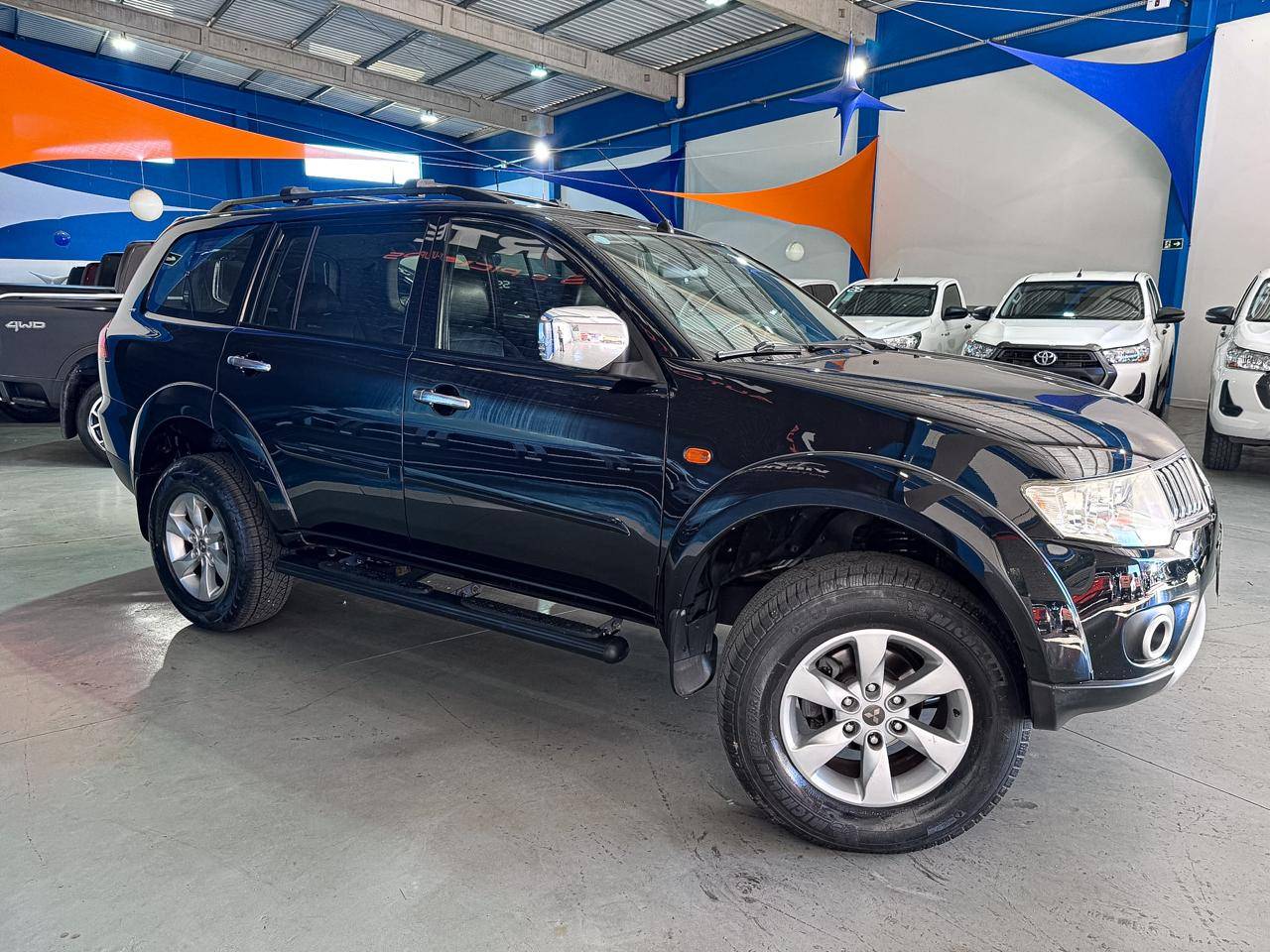 MITSUBISHI PAJERO DAKAR