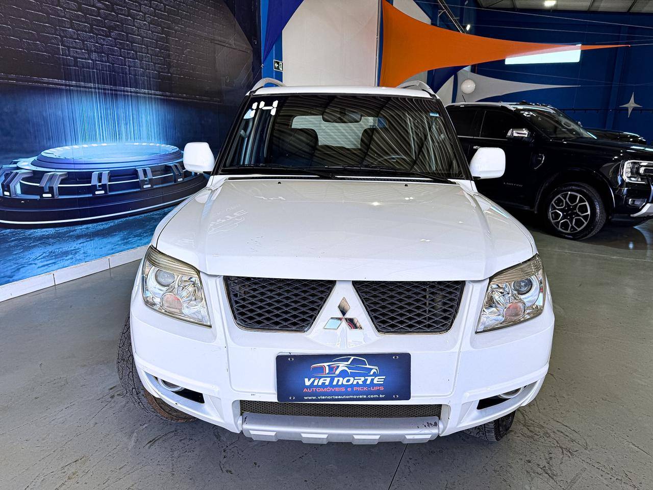 MITSUBISHI PAJERO TR4