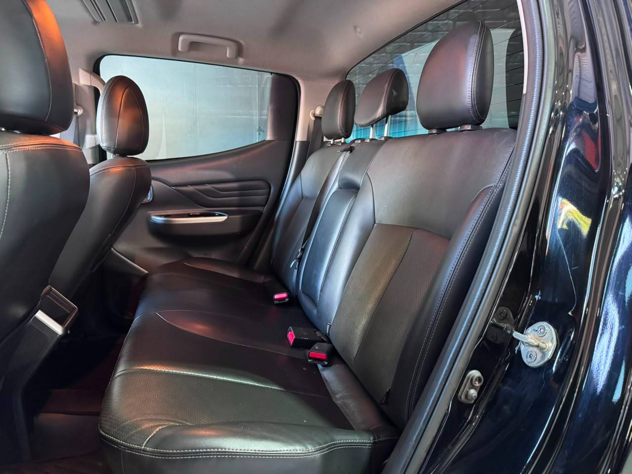 MITSUBISHI L200 TRITON