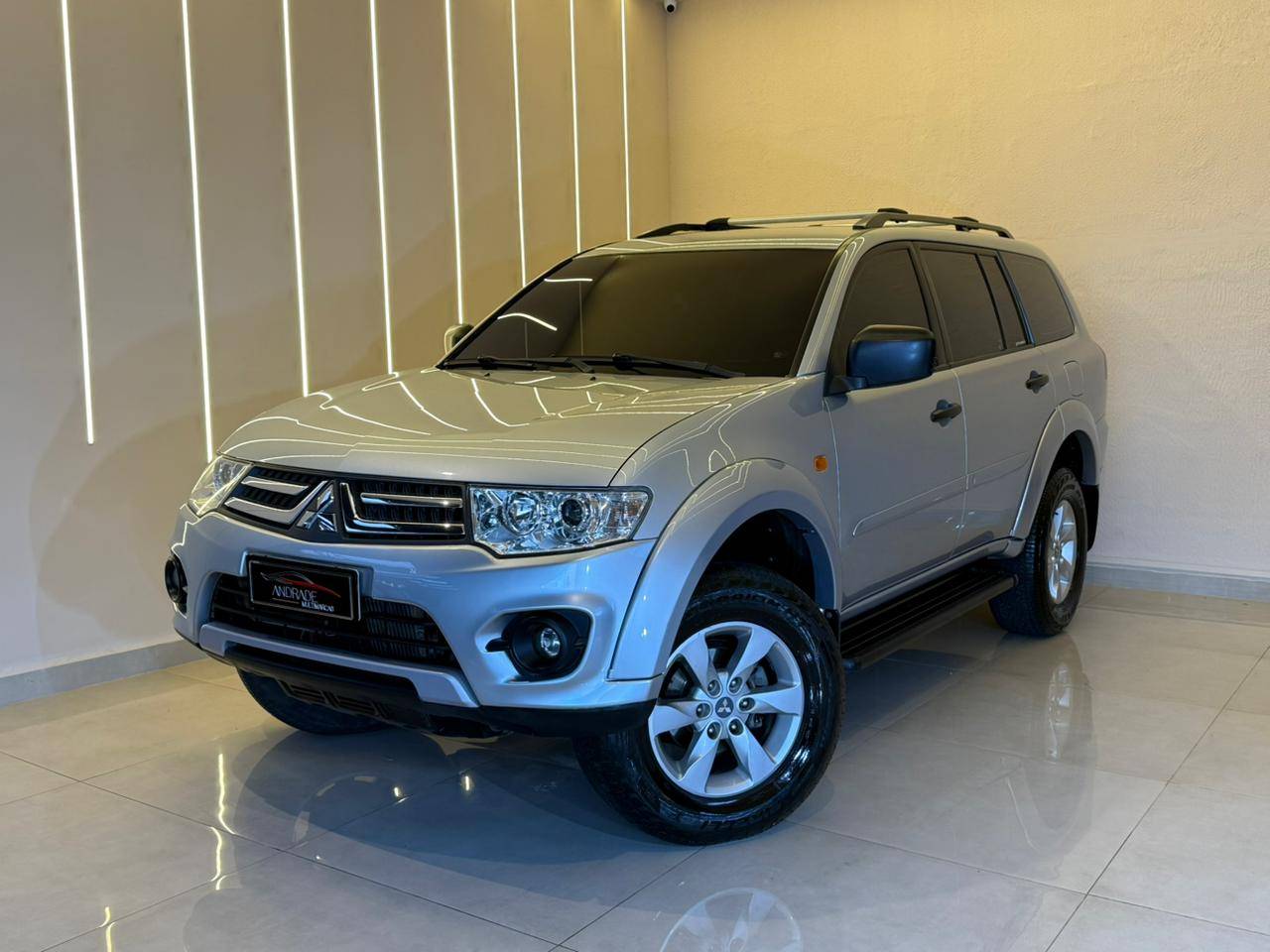 MITSUBISHI PAJERO DAKAR