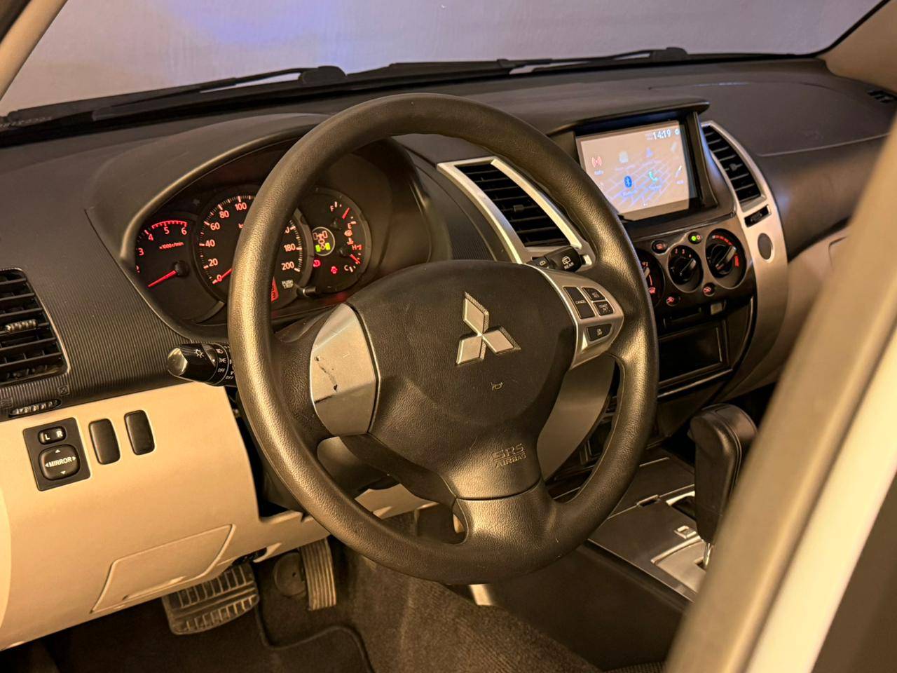 MITSUBISHI PAJERO DAKAR