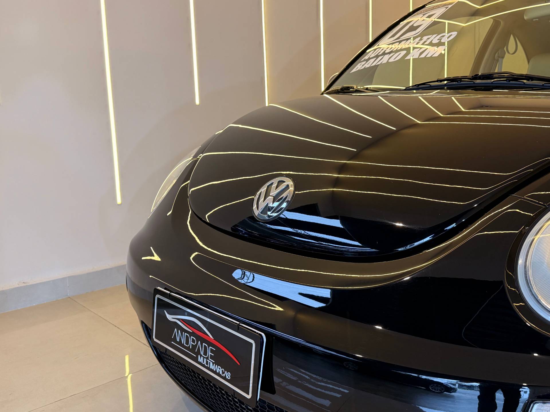 VOLKSWAGEN NEW BEETLE