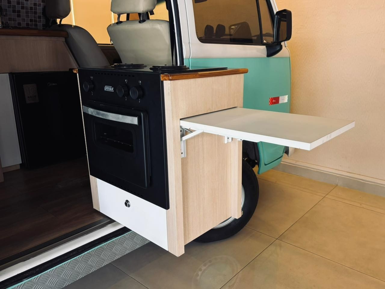 VOLKSWAGEN KOMBI
