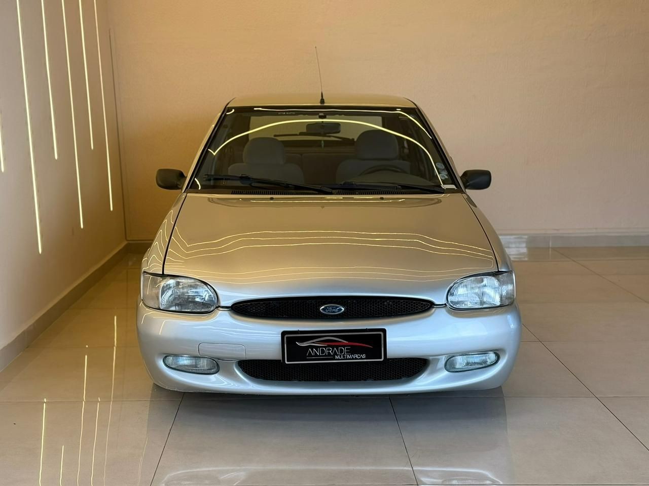 FORD ESCORT