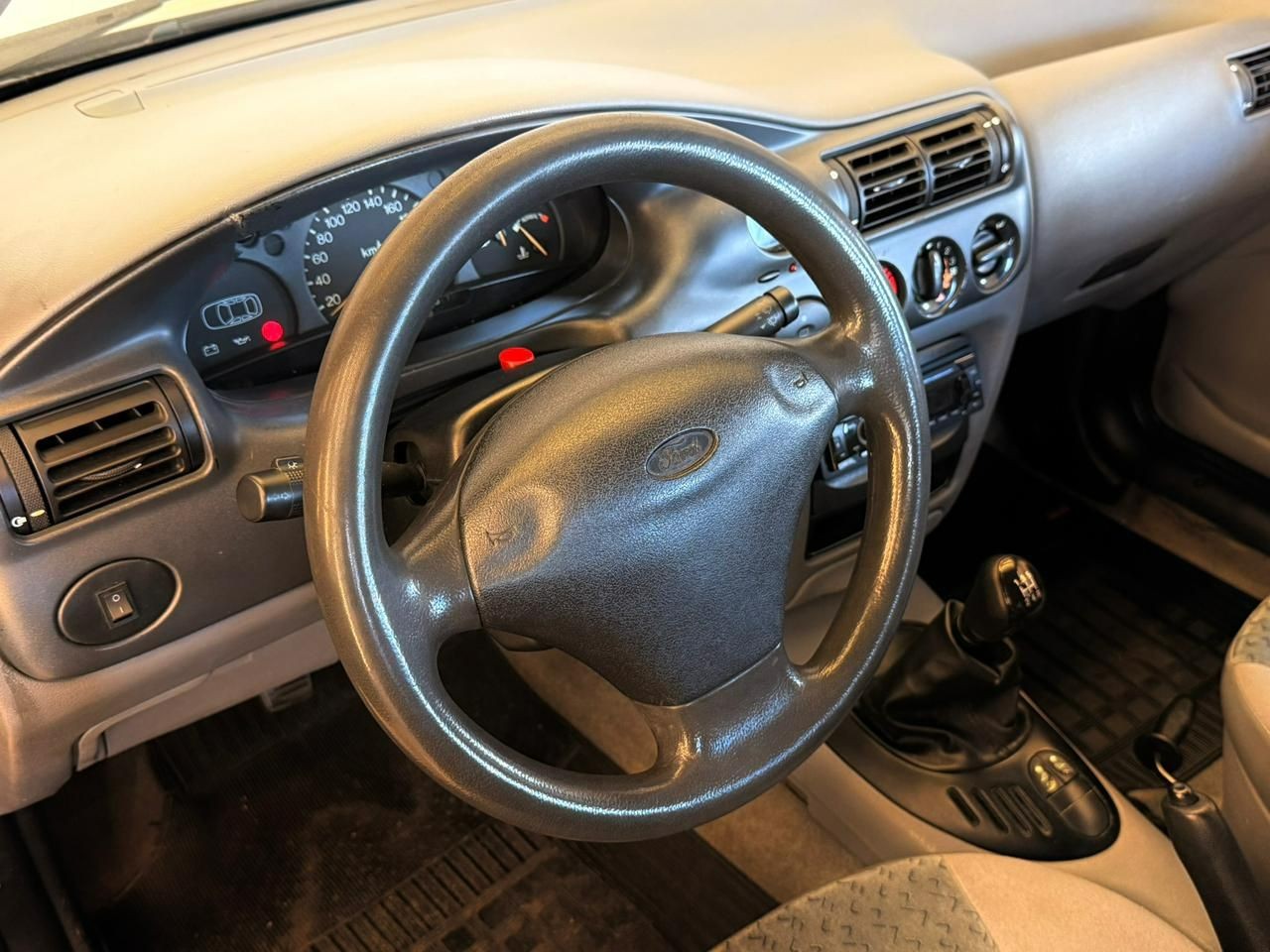FORD ESCORT