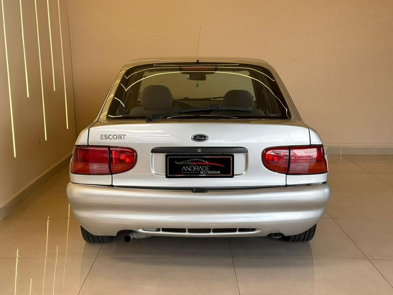 FORD ESCORT