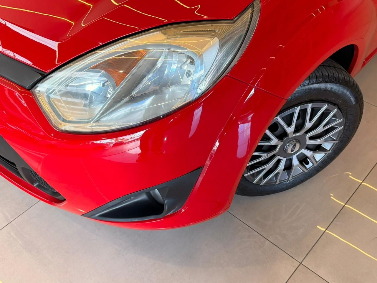 FORD FIESTA