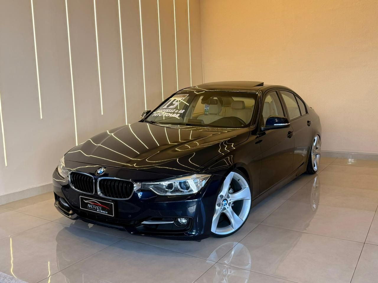 BMW 320i