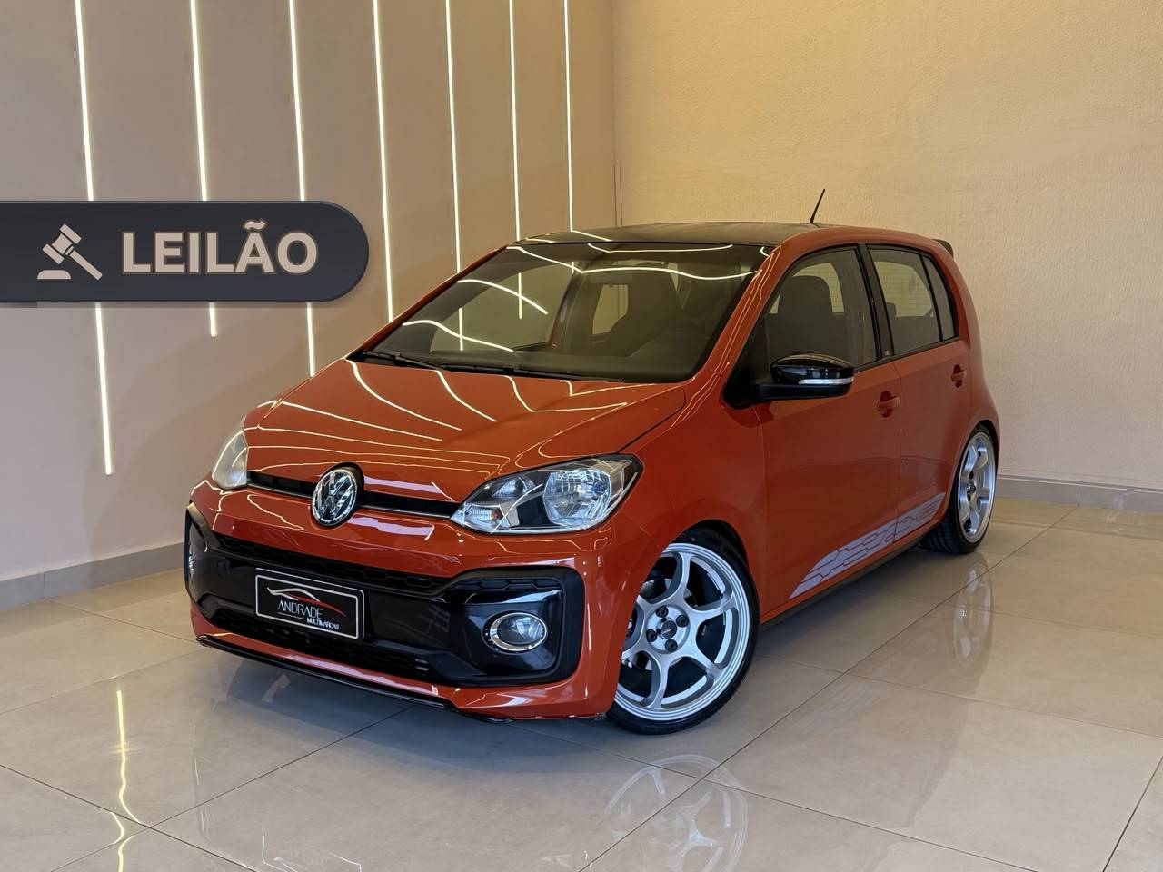 VOLKSWAGEN UP