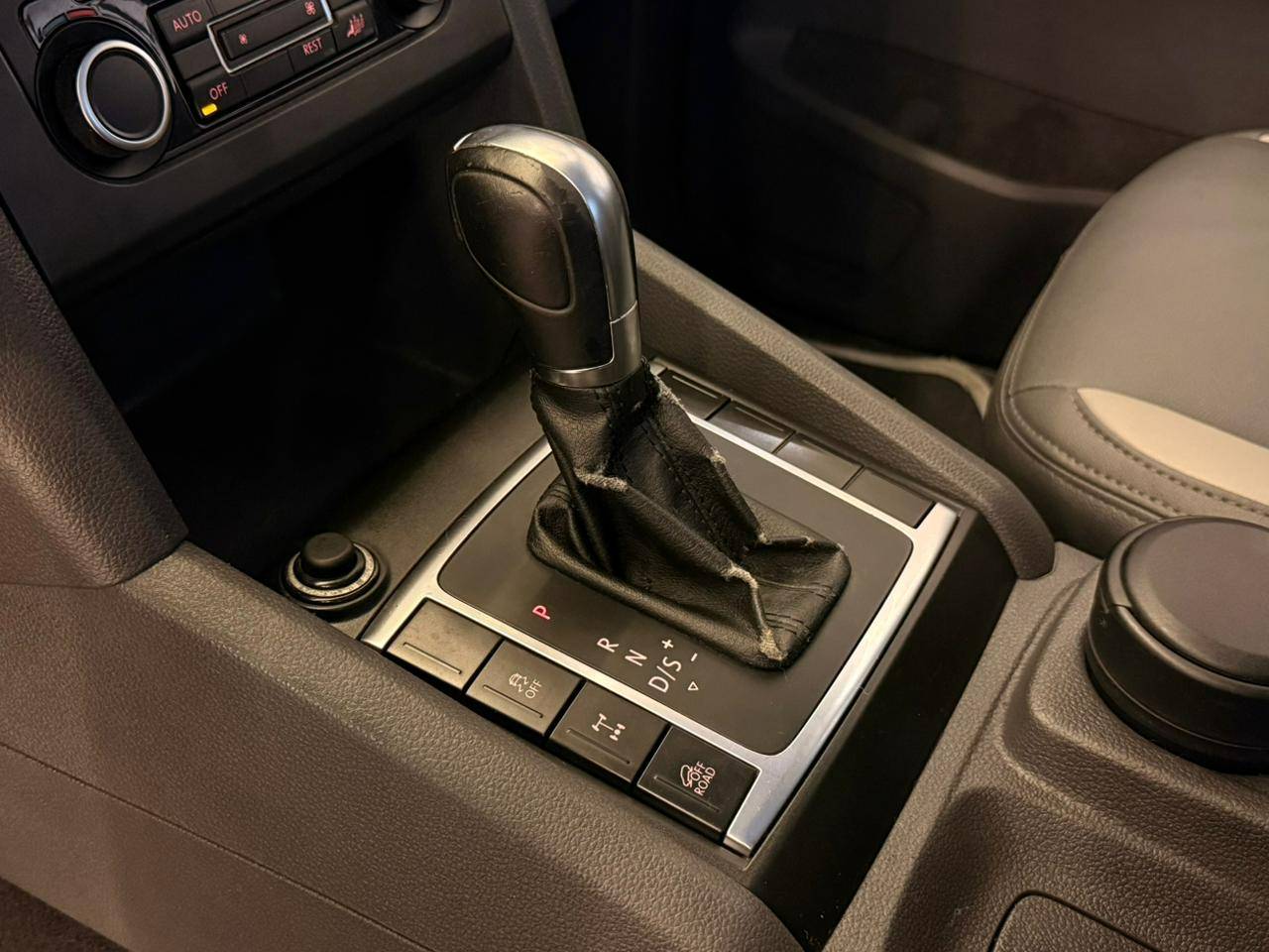 VOLKSWAGEN AMAROK
