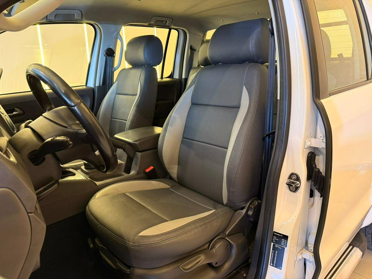 VOLKSWAGEN AMAROK