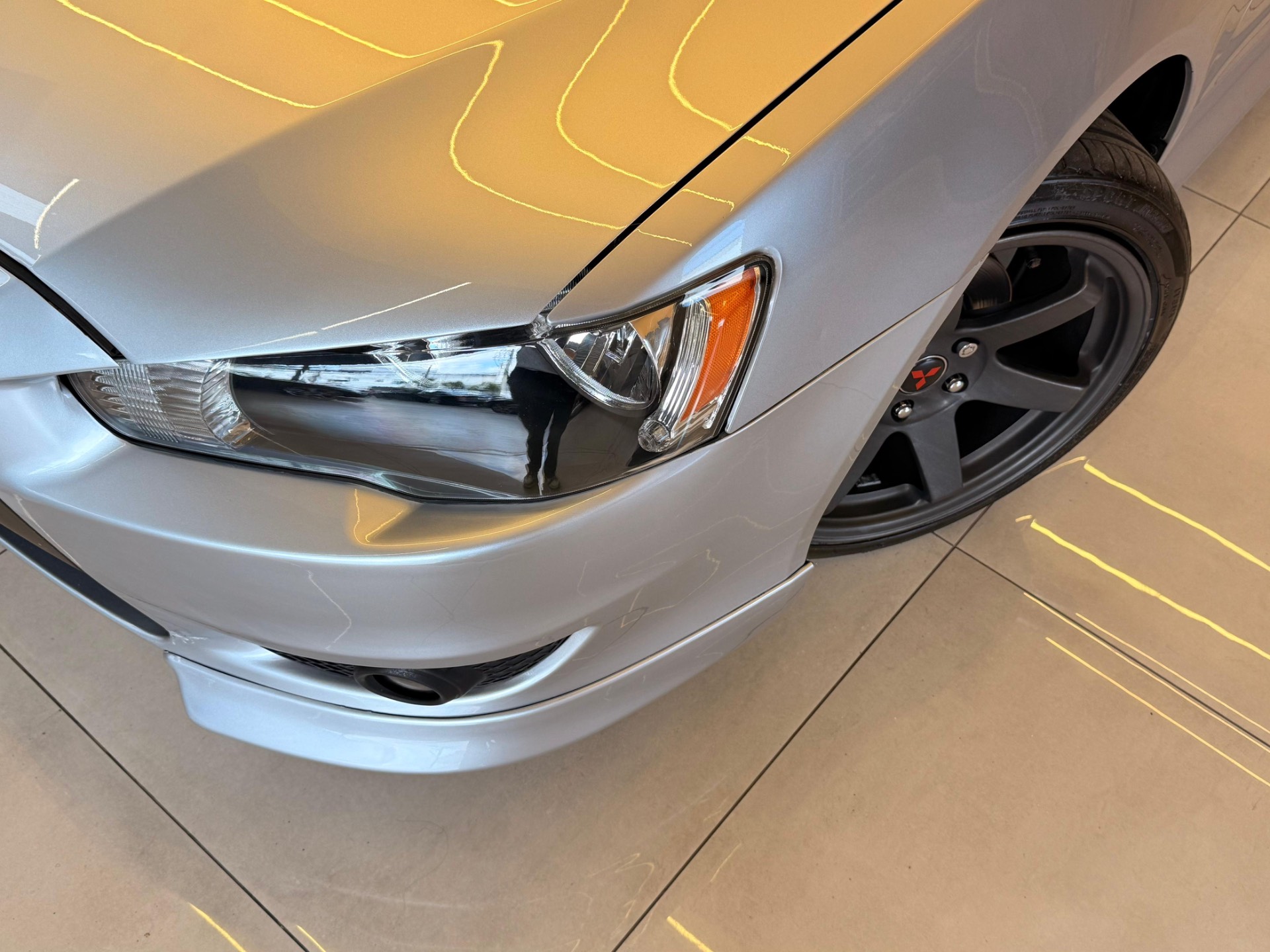 MITSUBISHI LANCER