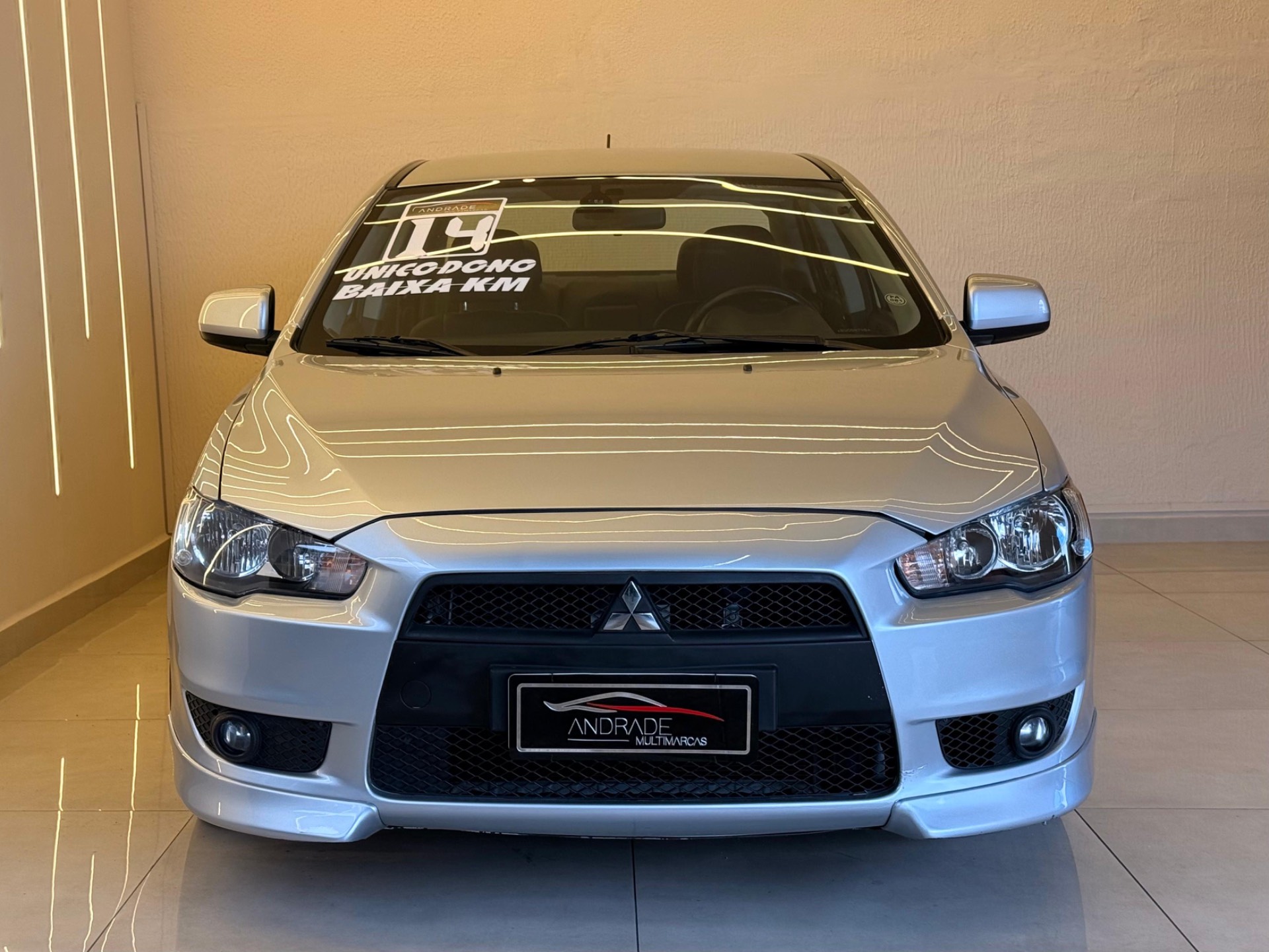MITSUBISHI LANCER