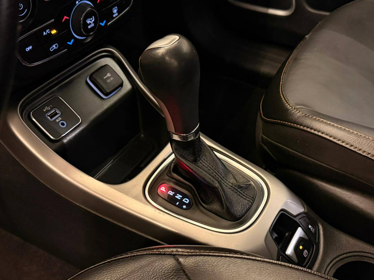 JEEP COMPASS