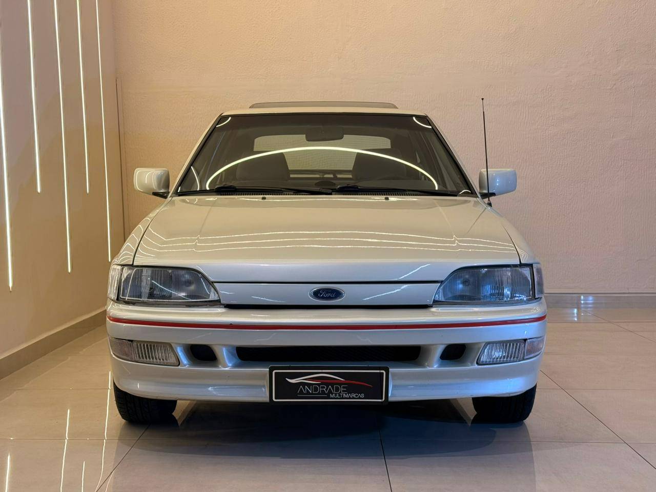 FORD ESCORT