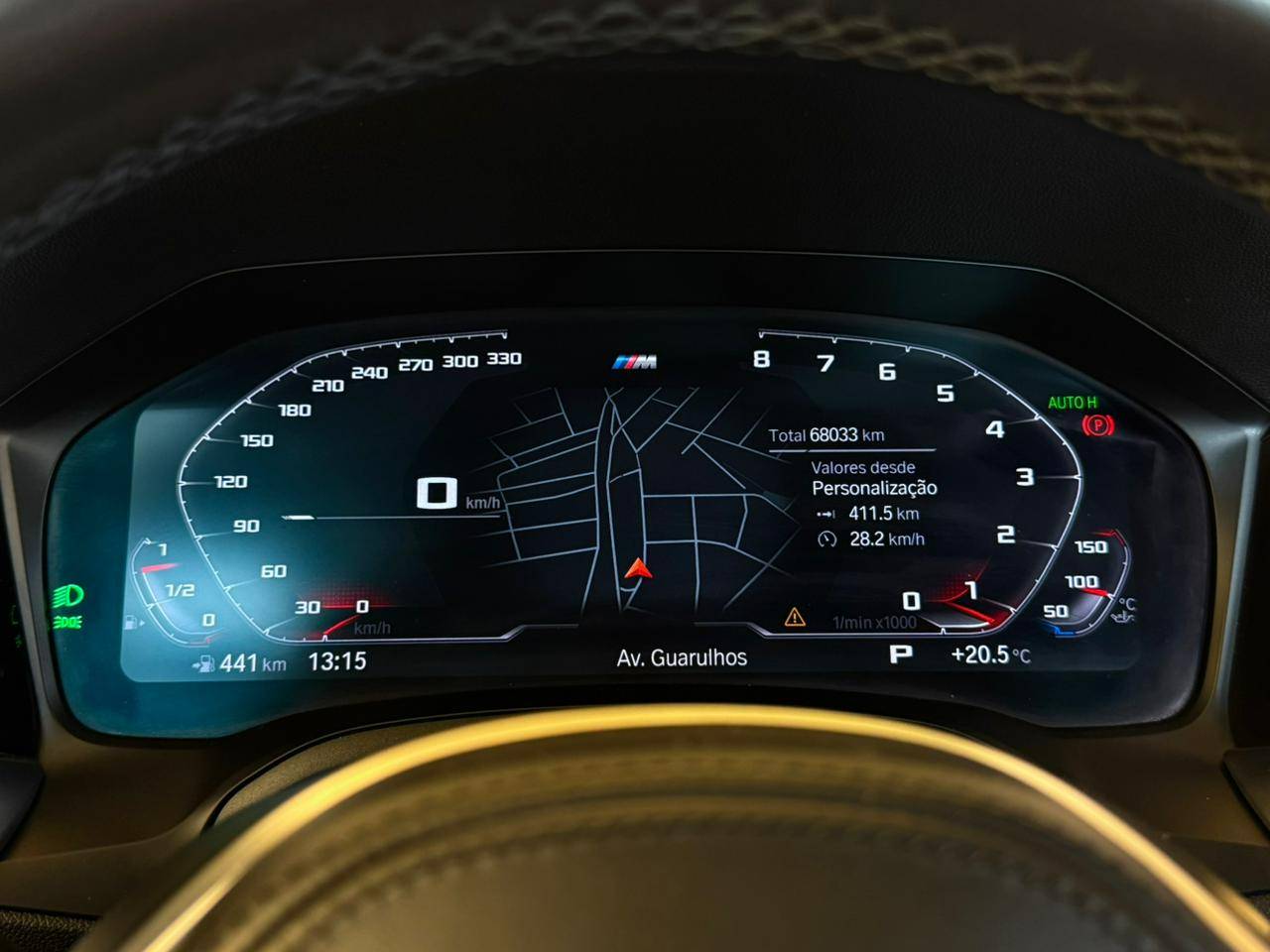 BMW 320i