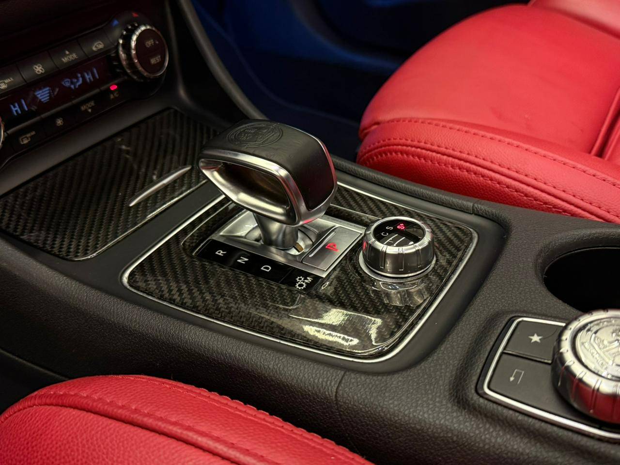 MERCEDES-BENZ GLA 45 AMG