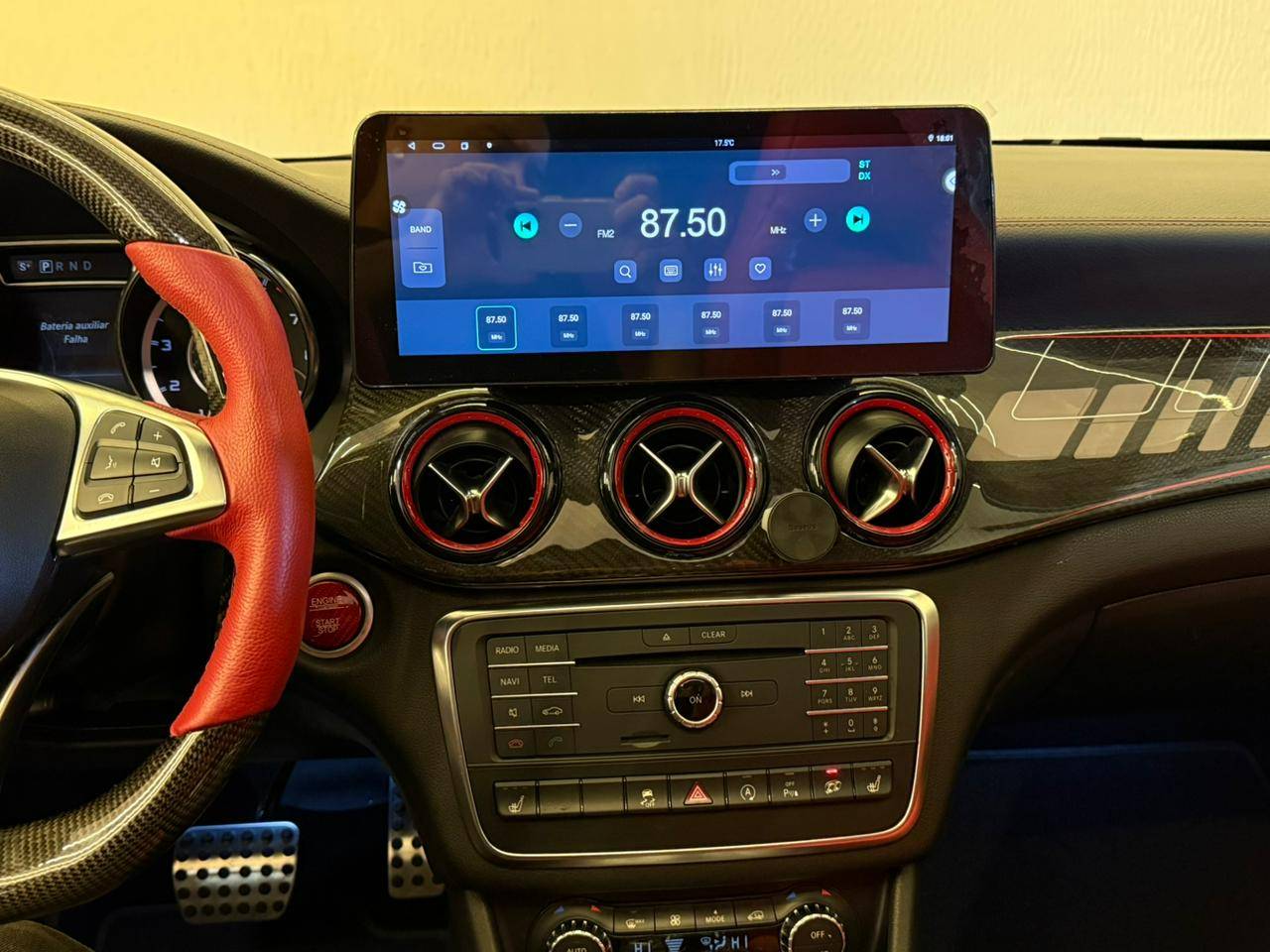 MERCEDES-BENZ GLA 45 AMG