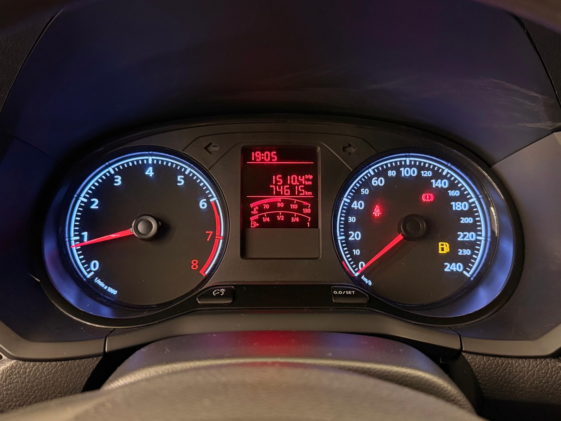 VOLKSWAGEN VOYAGE