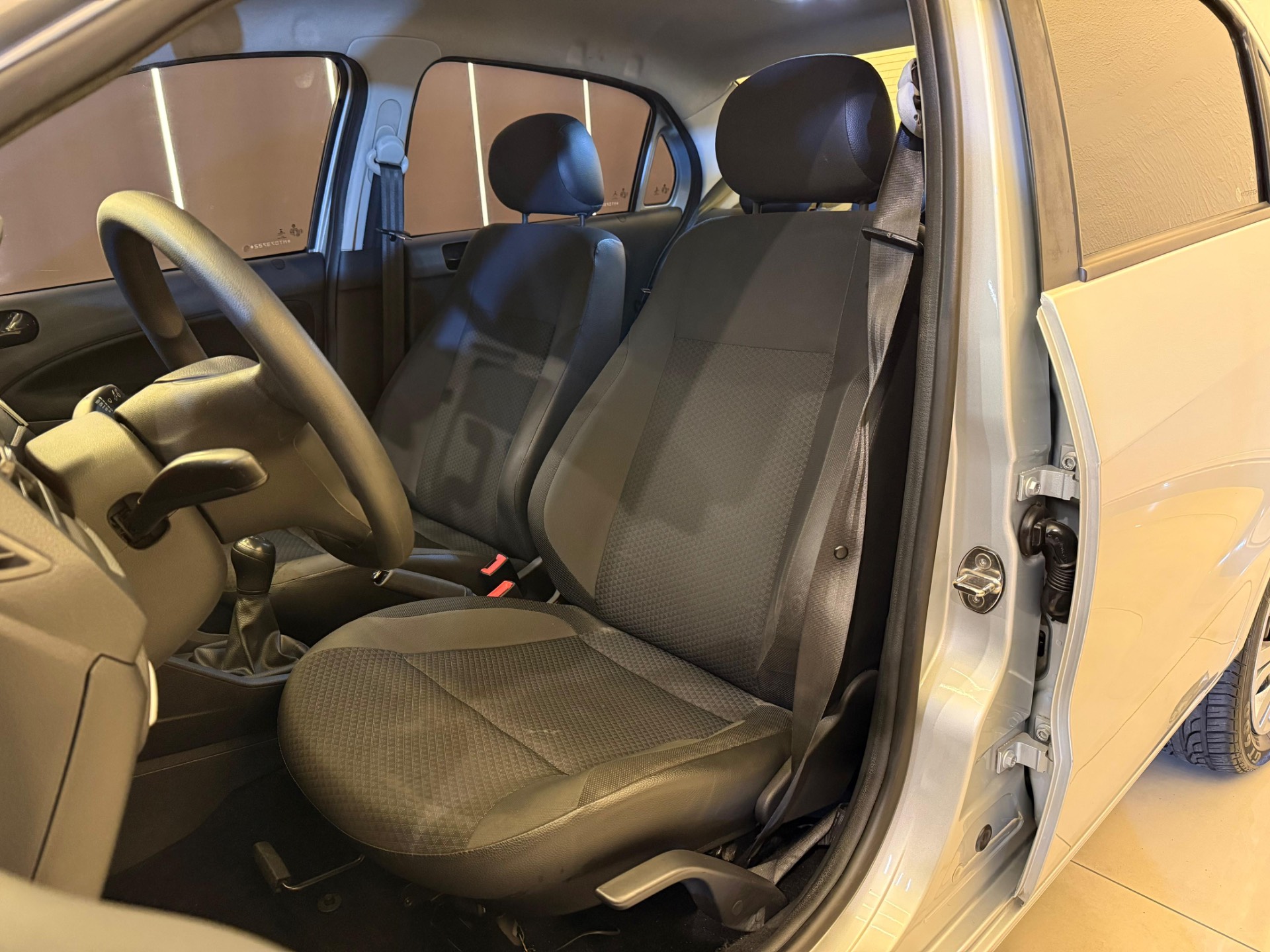 VOLKSWAGEN VOYAGE