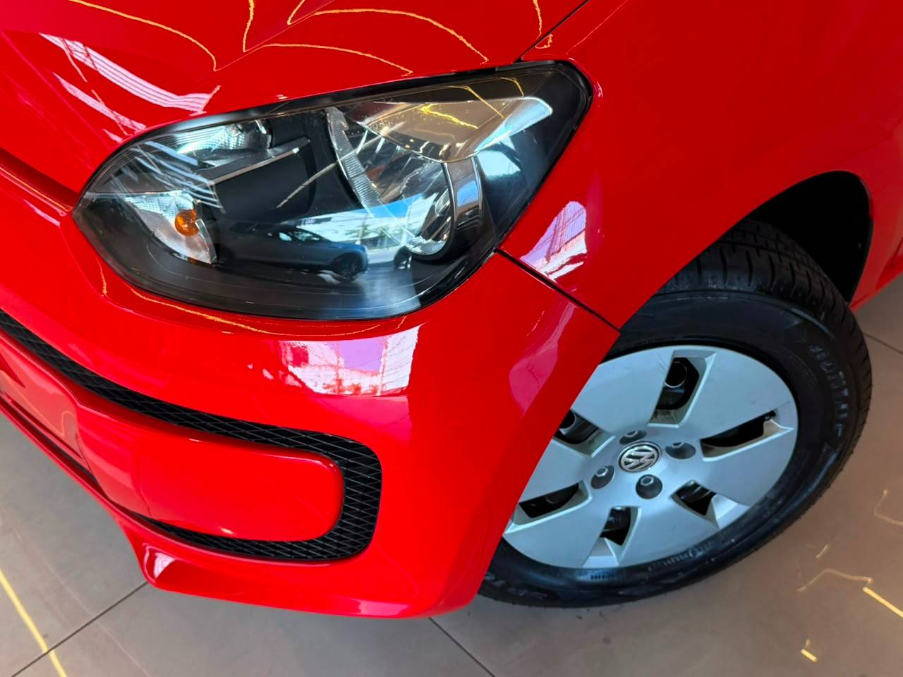 VOLKSWAGEN UP
