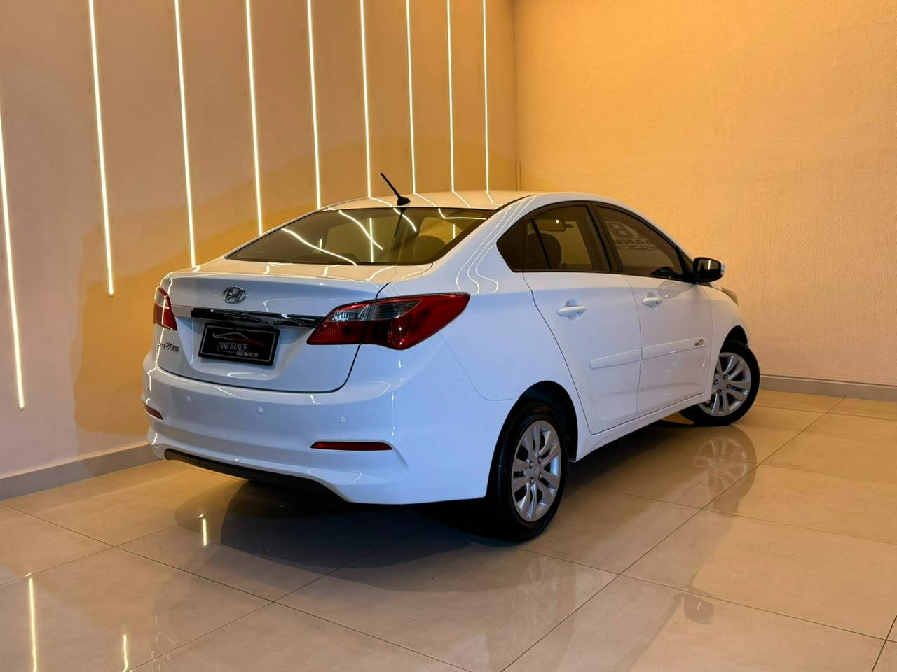 HYUNDAI HB20S