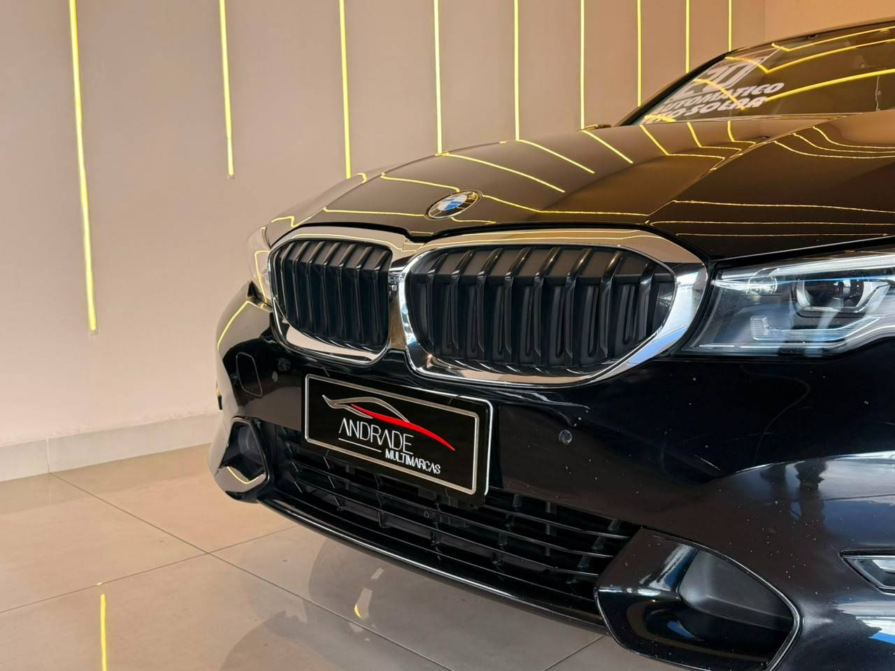 BMW 320i