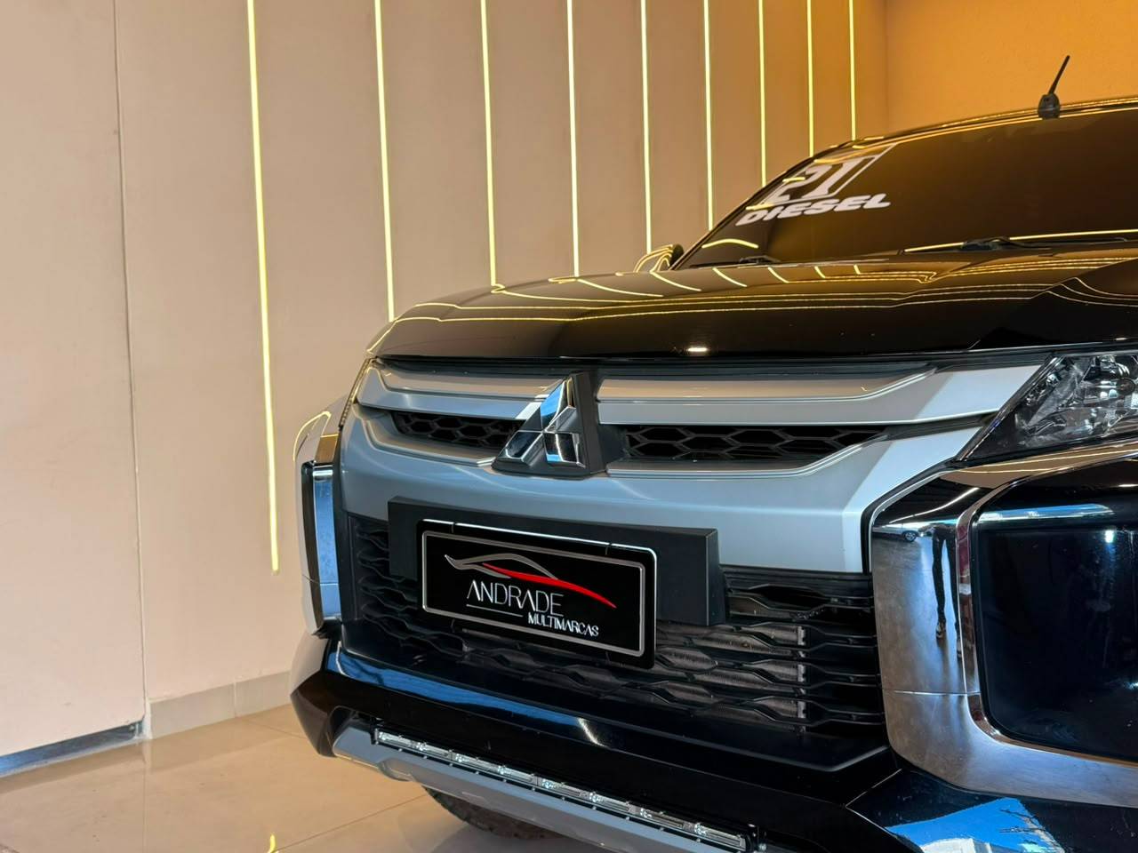 MITSUBISHI L200 TRITON