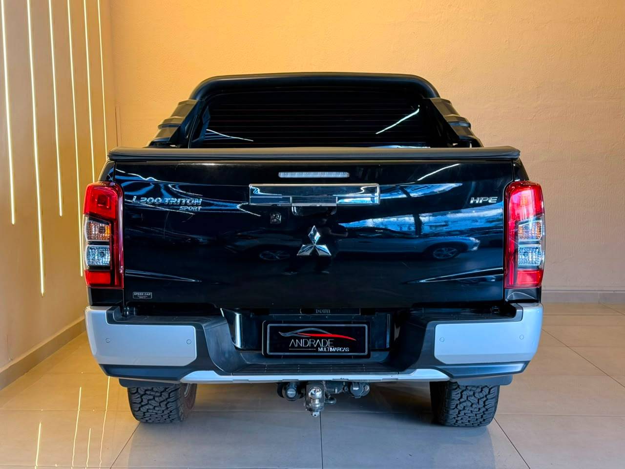 MITSUBISHI L200 TRITON