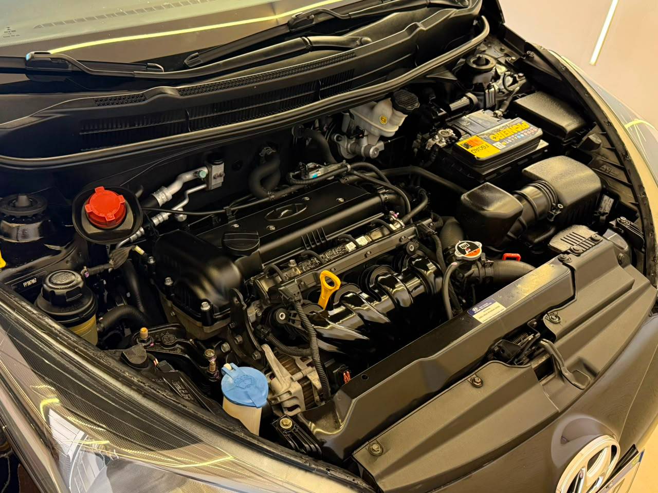 HYUNDAI HB20S