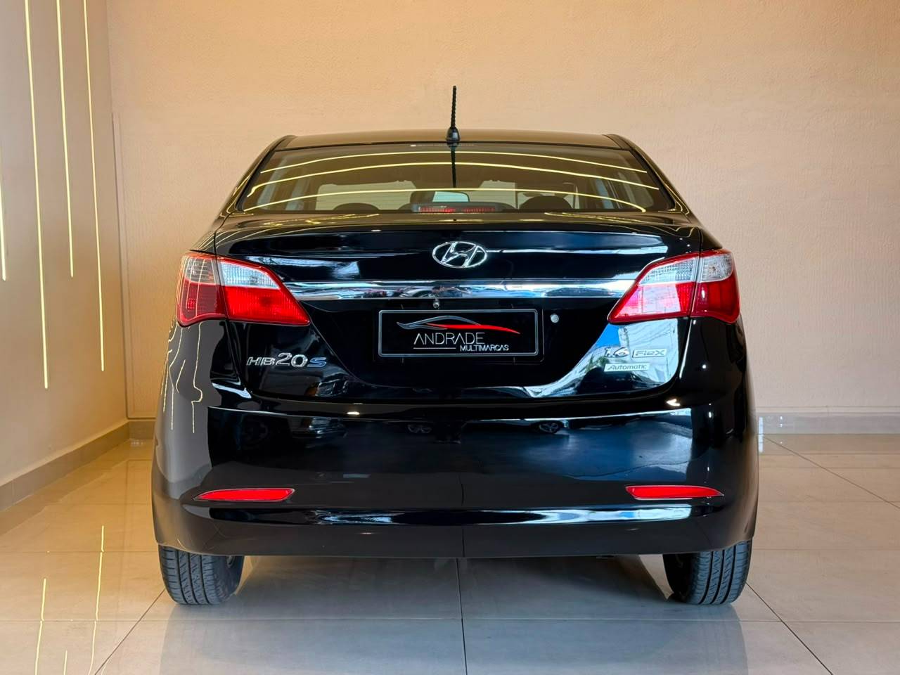 HYUNDAI HB20S