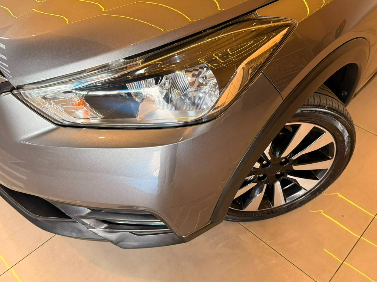 NISSAN KICKS