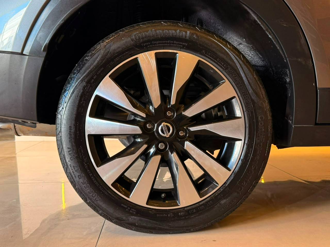 NISSAN KICKS