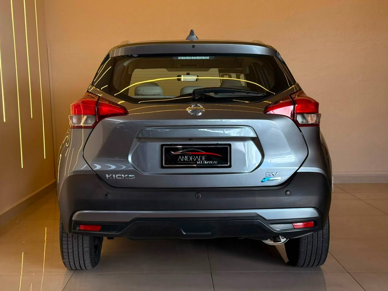 NISSAN KICKS