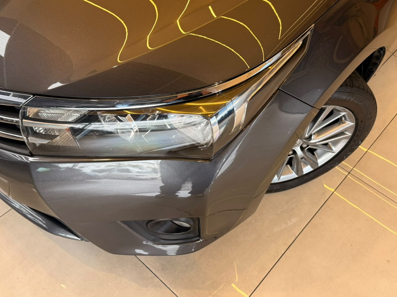 TOYOTA COROLLA