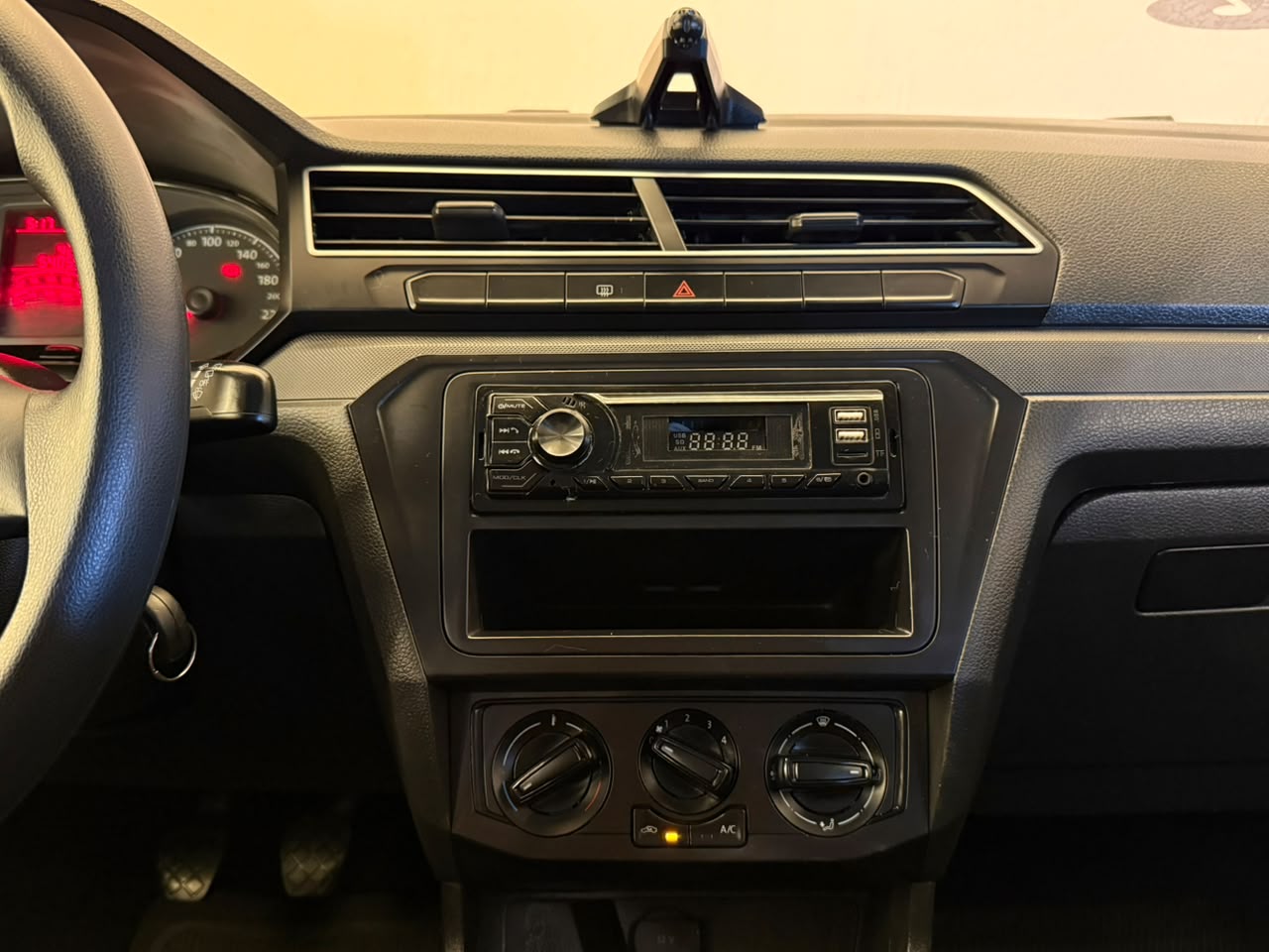 VOLKSWAGEN GOL