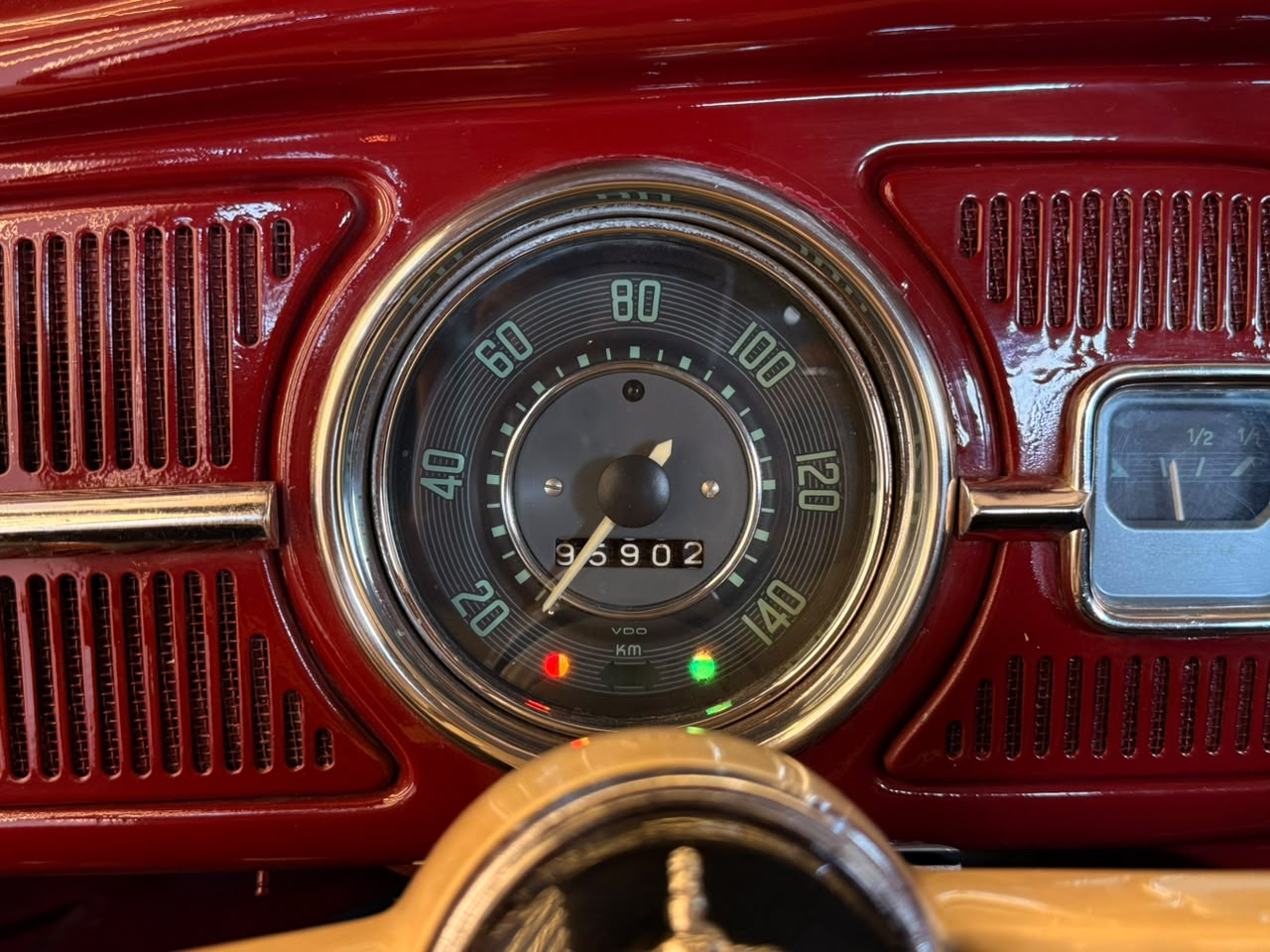 VOLKSWAGEN FUSCA