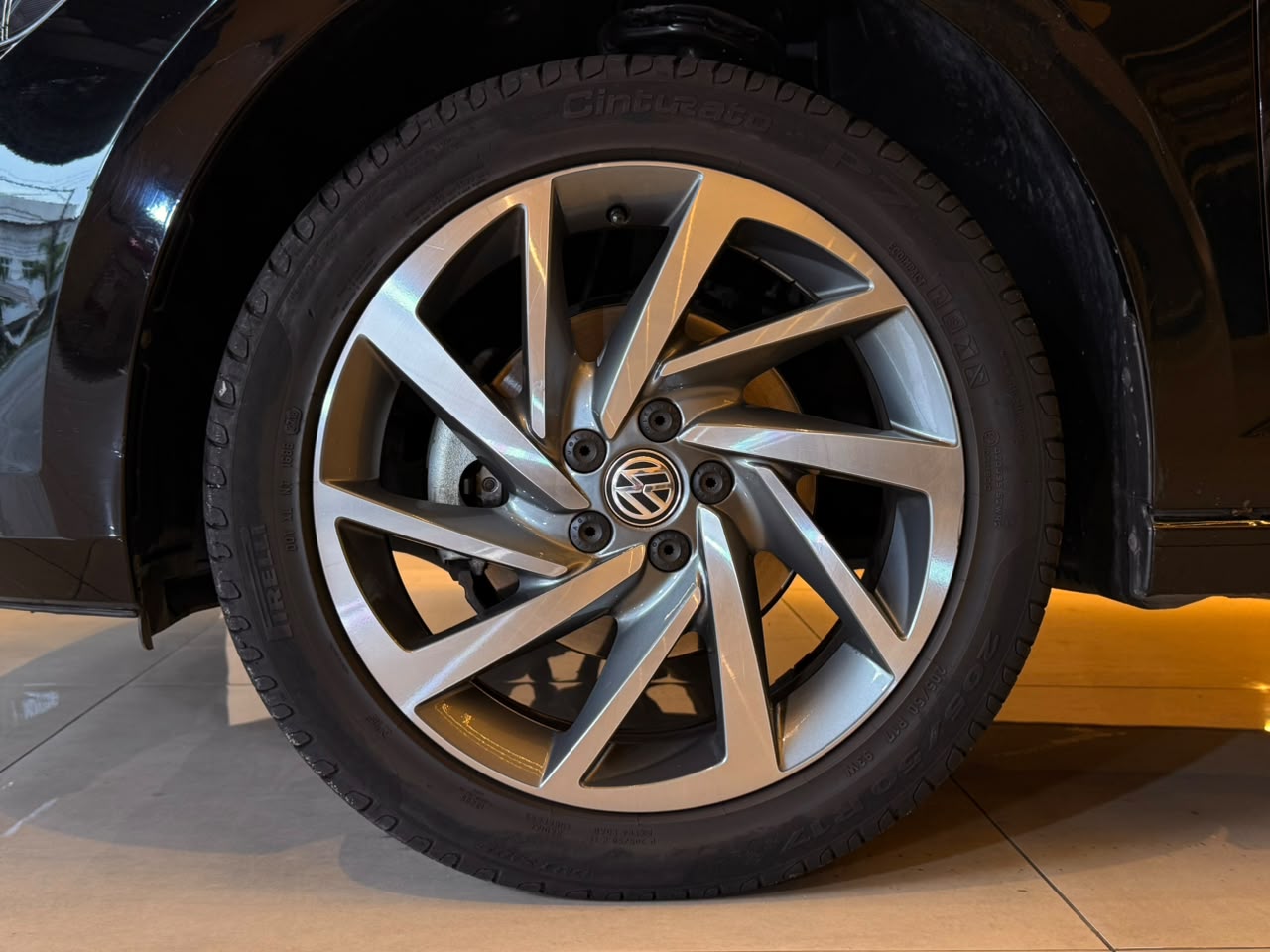 VOLKSWAGEN VIRTUS