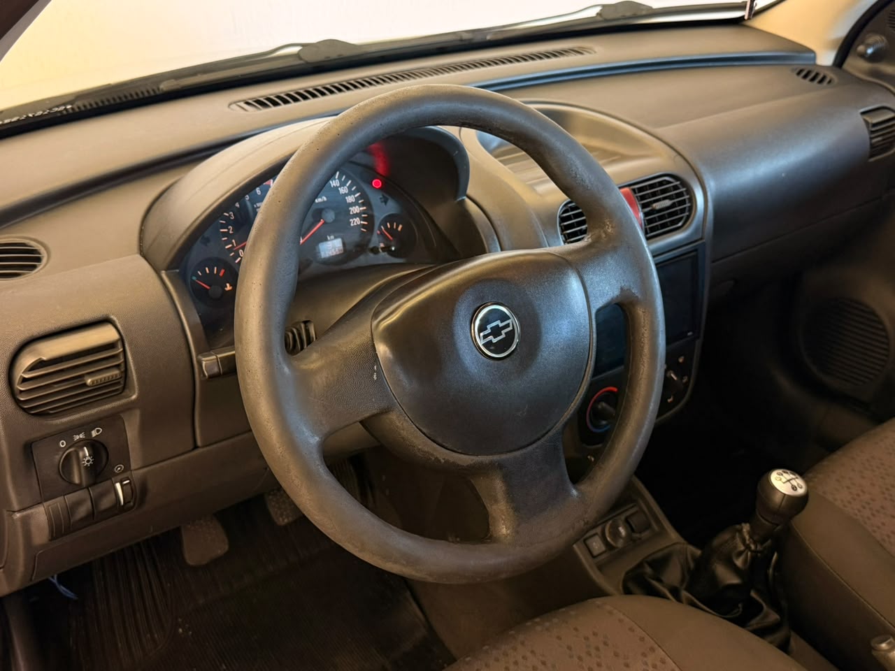 CHEVROLET CORSA