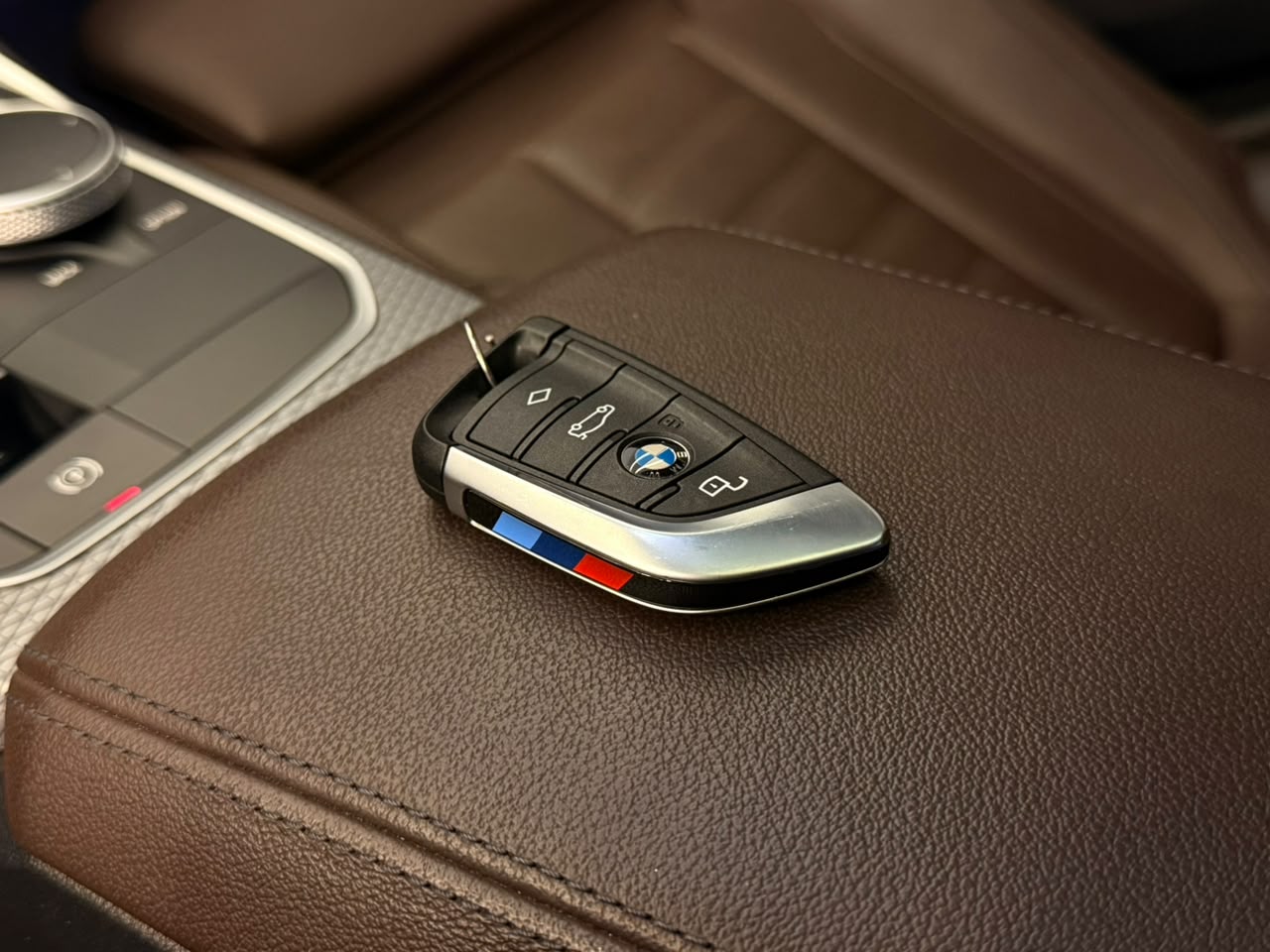 BMW 330e