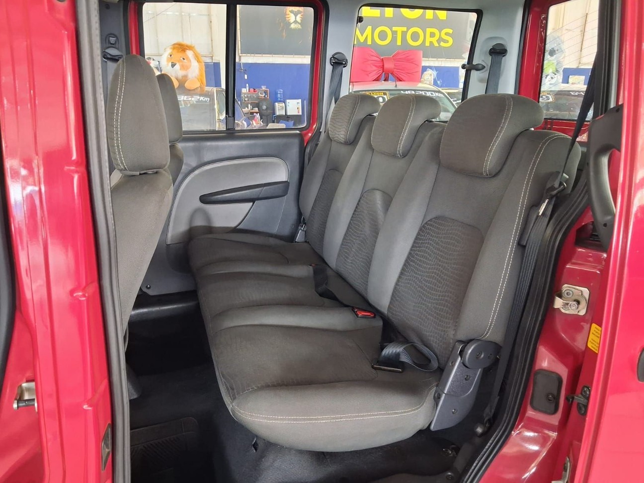 FIAT DOBLO 1.8 MPI ADVENTURE LOCKER 8V