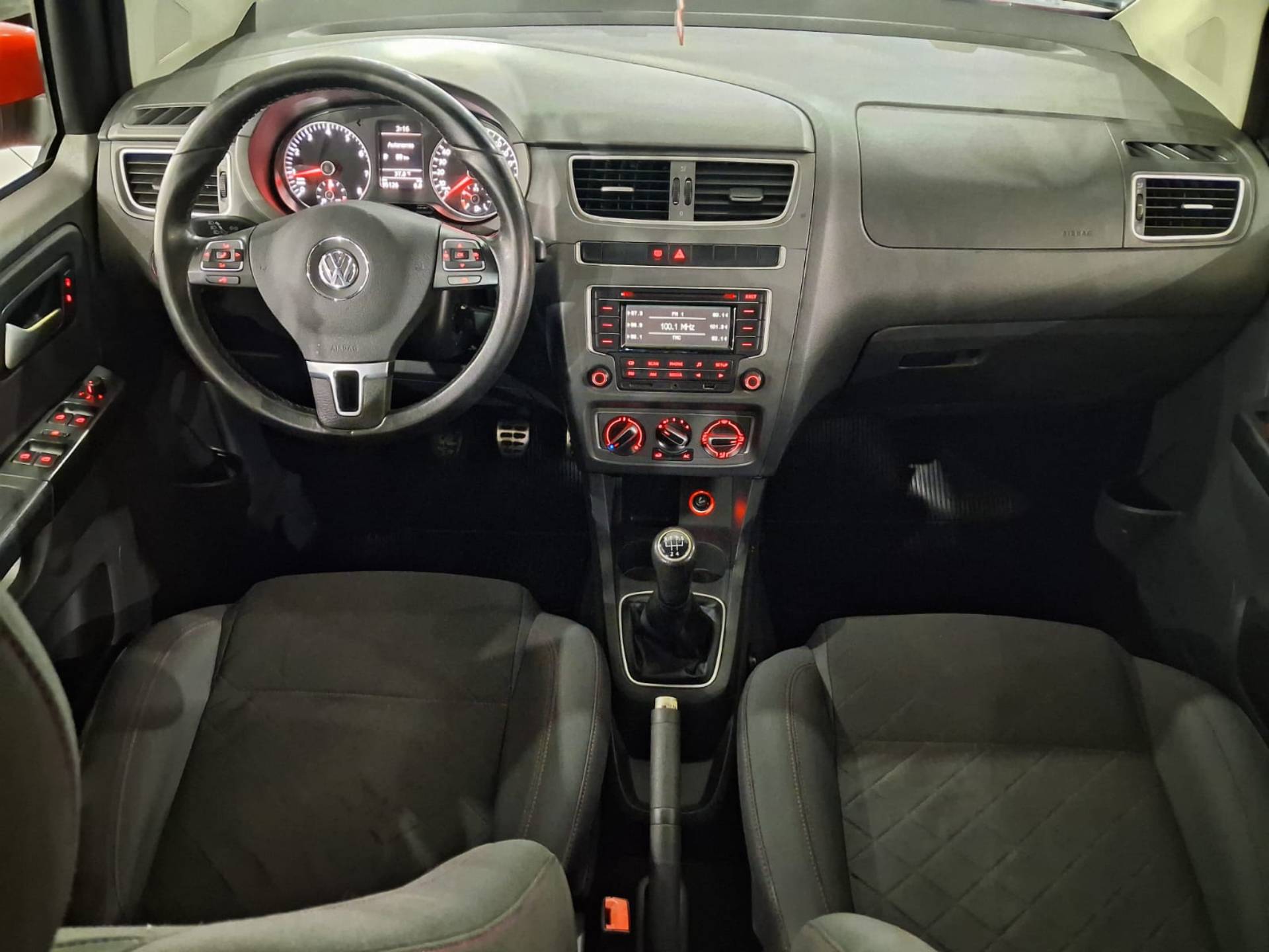 VOLKSWAGEN FOX