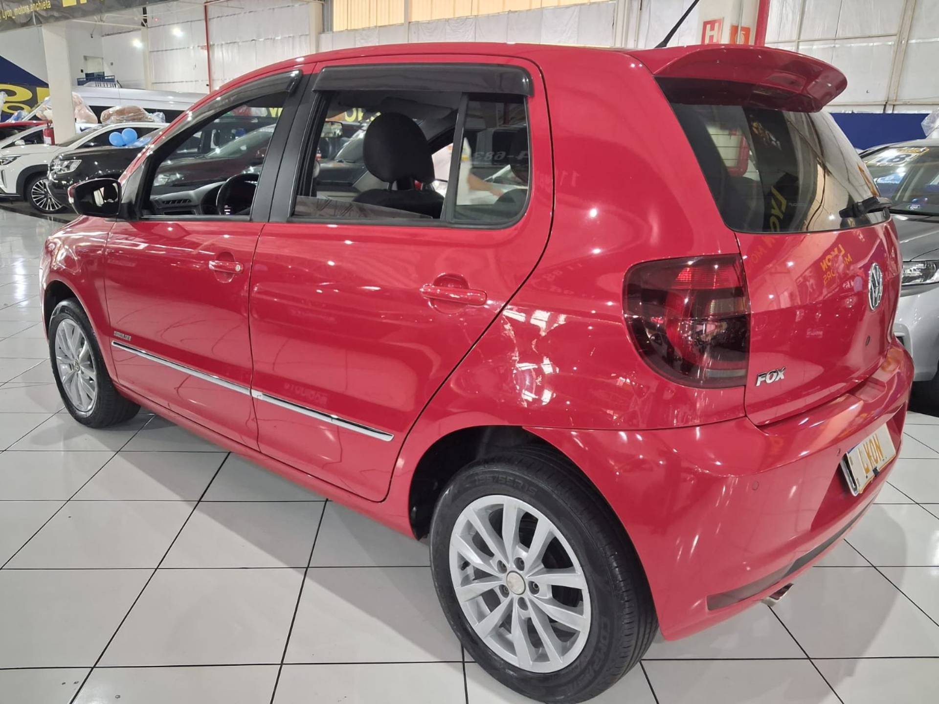 VOLKSWAGEN FOX