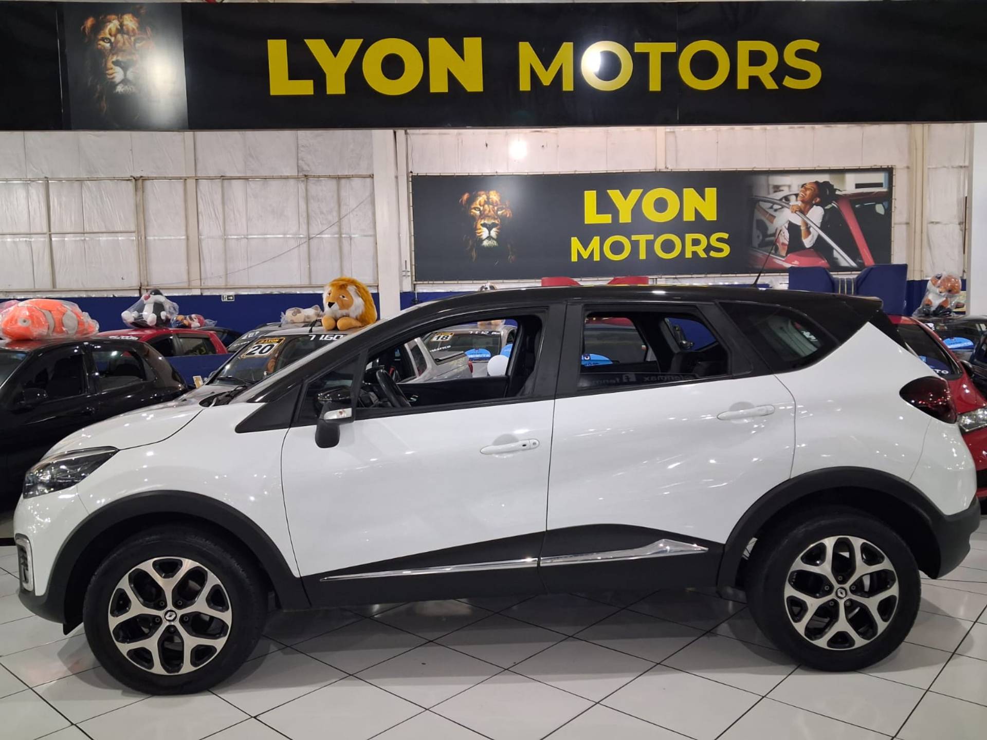RENAULT CAPTUR