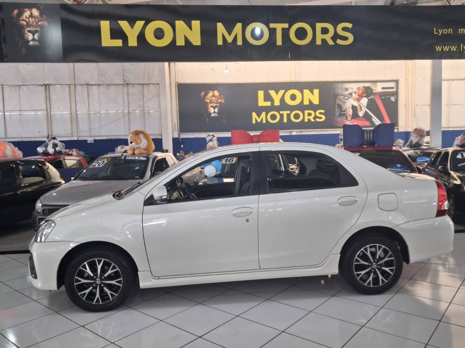 TOYOTA ETIOS