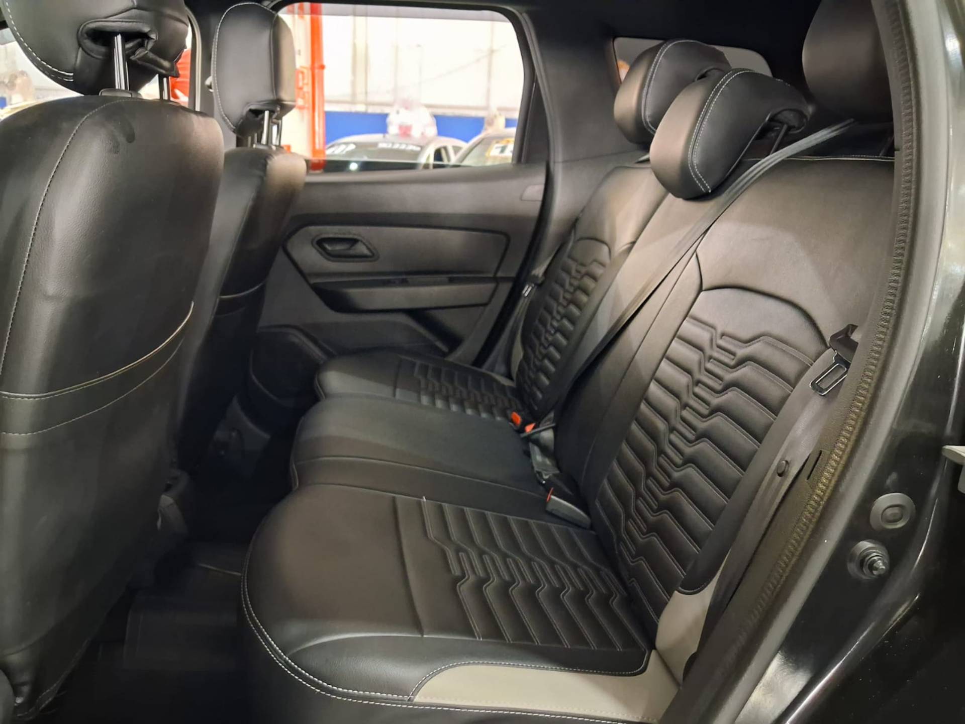 RENAULT DUSTER