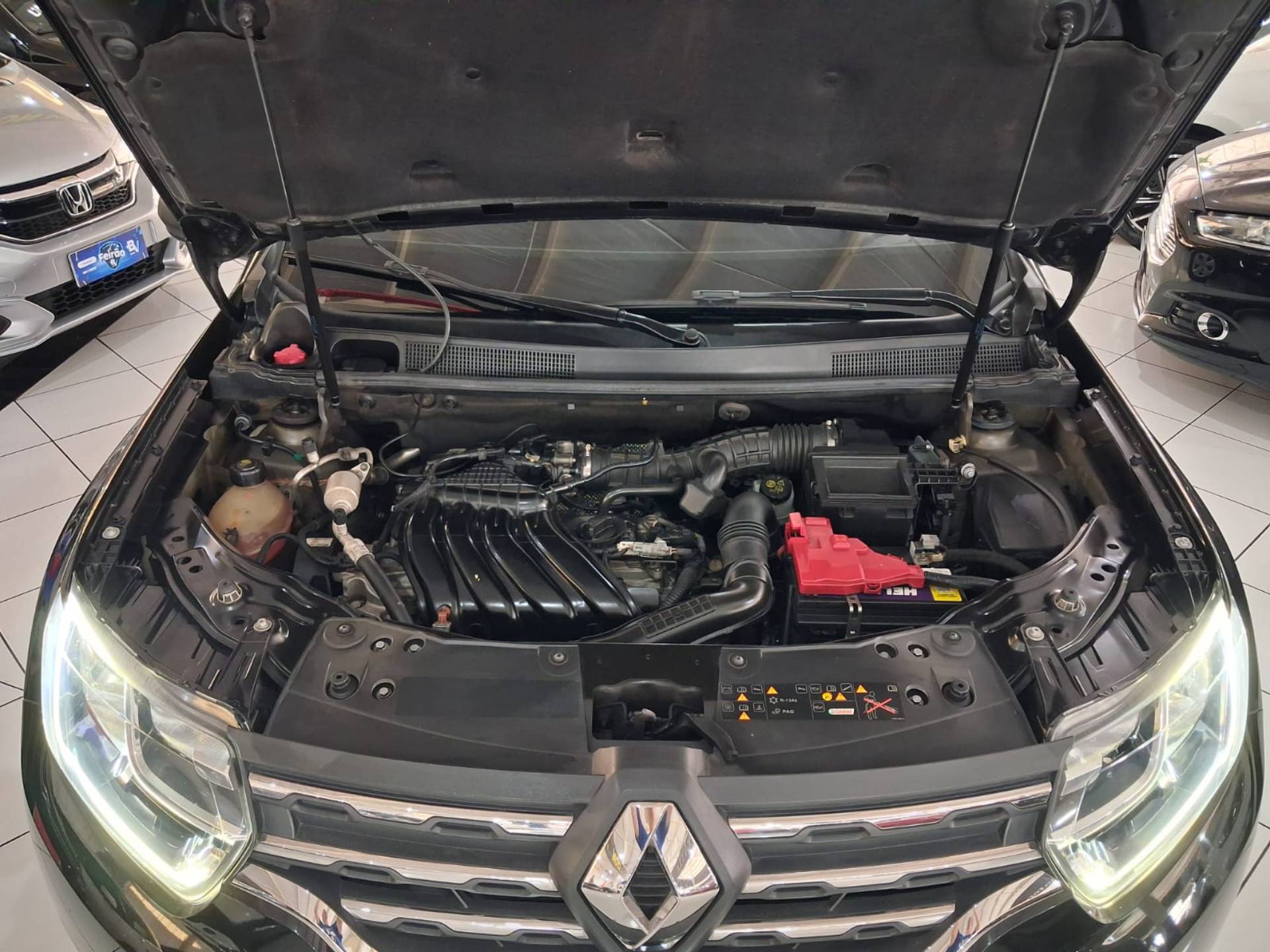 RENAULT DUSTER