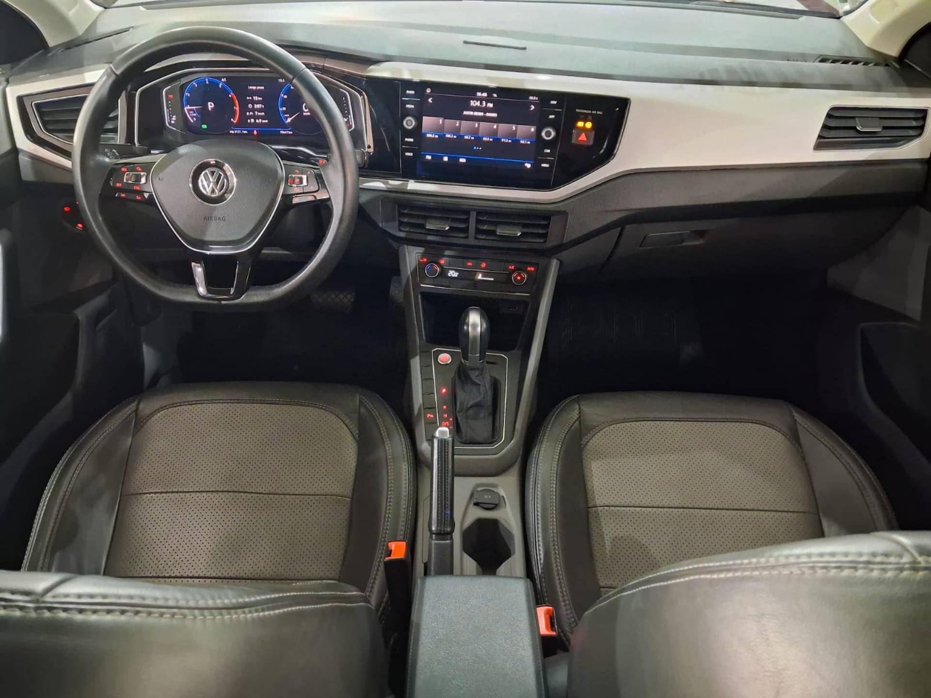 VOLKSWAGEN VIRTUS
